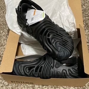 CROCS POLLEX CLOG. DeadStock.